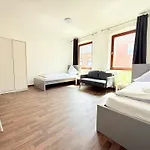 Fuer Firmen & Monteure Zentral In Kiel