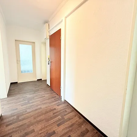 Fuer Firmen & Monteure Zentral In Lejlighed