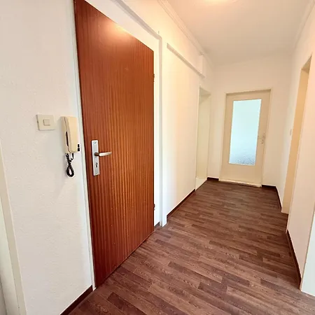 Apartamento Fuer Firmen & Monteure Zentral In