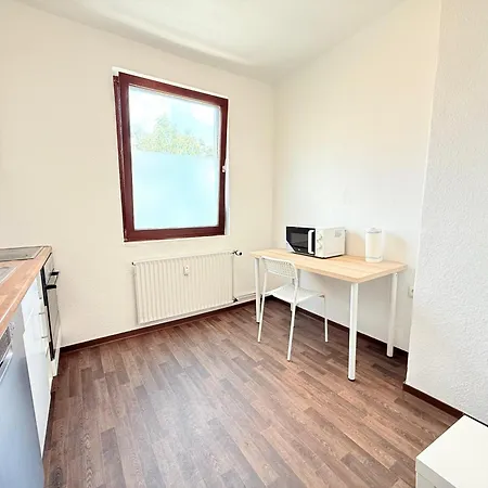 Fuer Firmen & Monteure Zentral In *