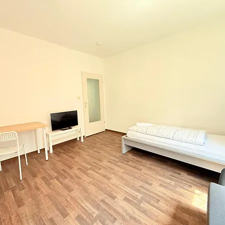 Apartamento Fuer Firmen & Monteure Zentral In *